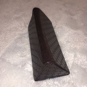 Gucci sunglass case